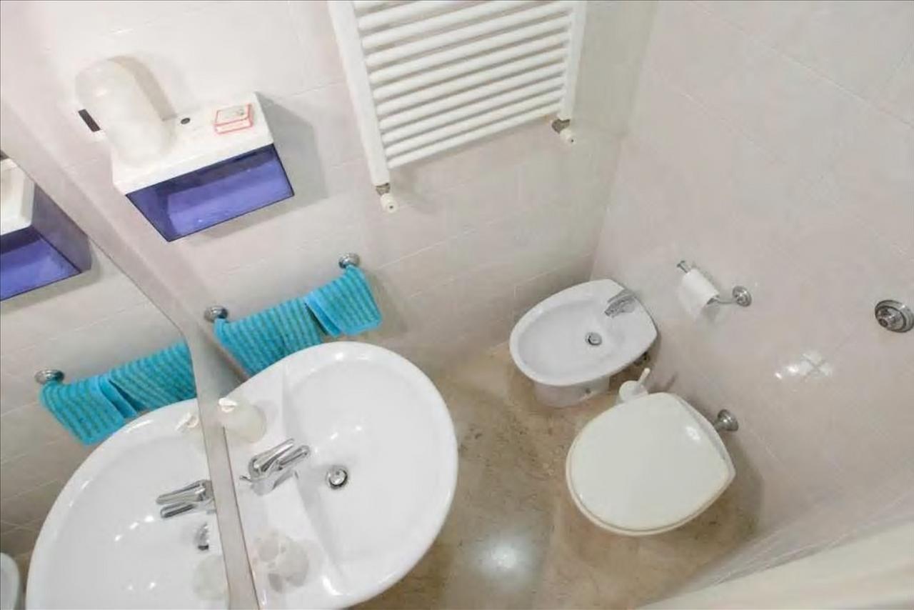 Holiday Jeans Apartment Rome Luaran gambar